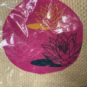 BNWT fabric, mini purse🎁